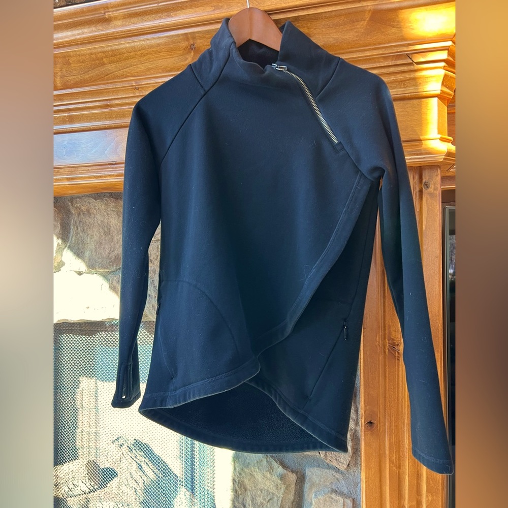Athleta Kozy Karma Sweatshirt